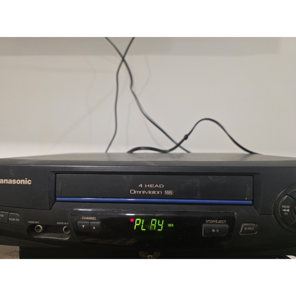 Panasonic Omnivision  PV-V4021 VHS  Player. Works, No Remote